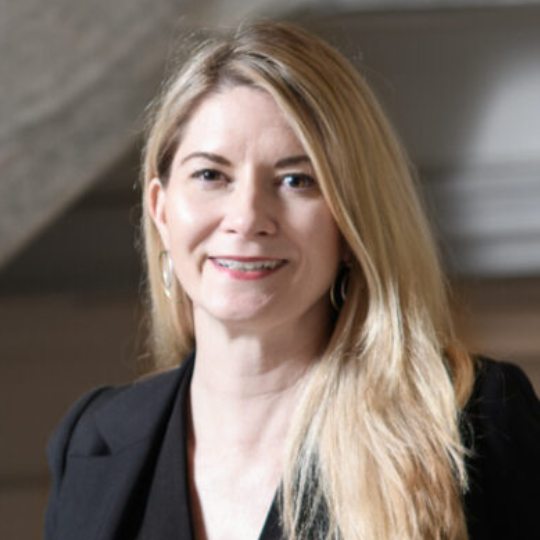 Kate Quinn